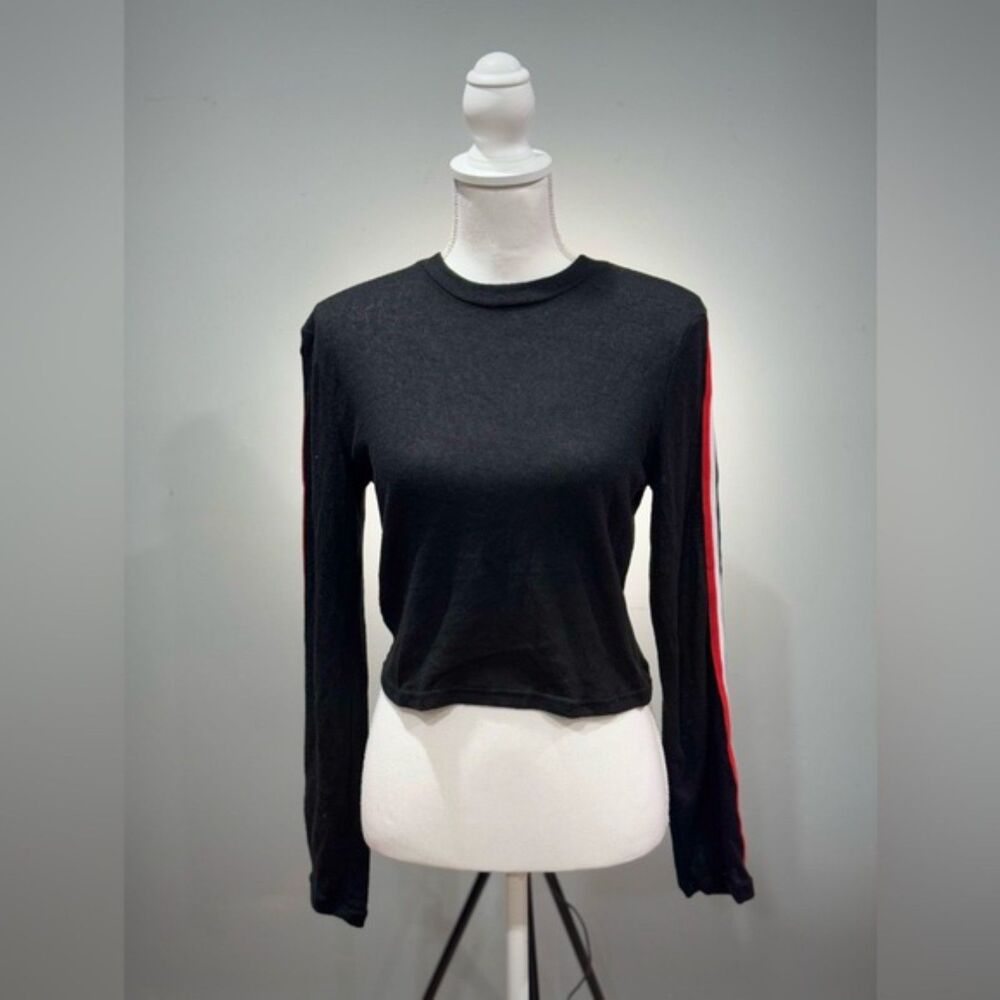 CLEARANCE! Black Boutique Heart & Hips USA Striped Sleeve Crop Top Size L NWT 2